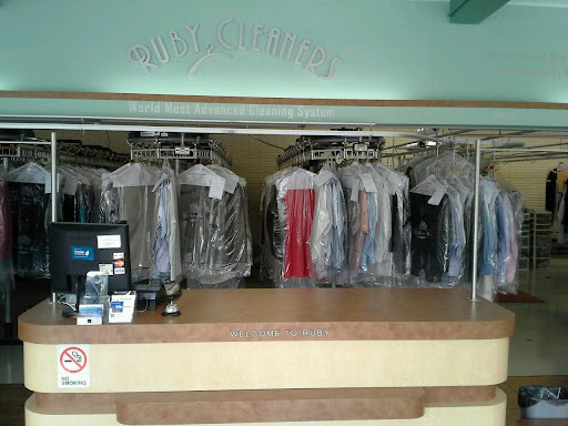 Dry Cleaner «Ruby Cleaners», reviews and photos, 3020 Desplaines Ave, North Riverside, IL 60546, USA