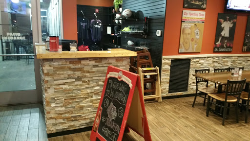 Restaurant «Griffs», reviews and photos, 323 W Cardinal Blvd, Louisville, KY 40208, USA