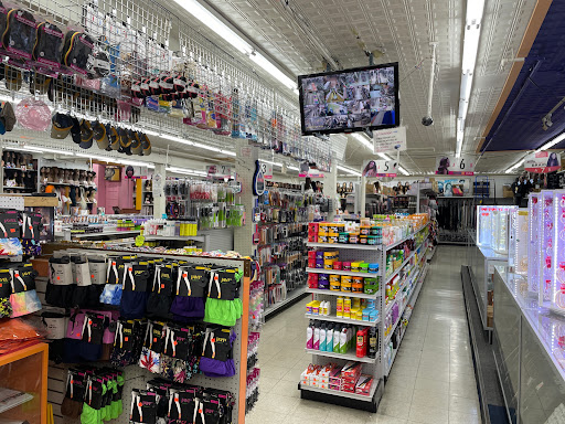 Beauty Supply Store «5 & 10 Beauty & Discount», reviews and photos, 1312 Market St, Harrisburg, PA 17103, USA