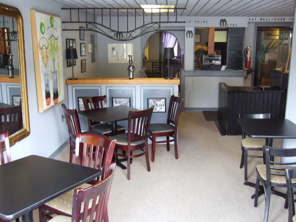 The Metro Bistrot 01550