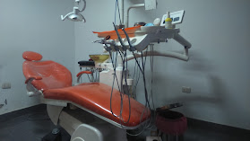 Clinica Odontologica Central - Dr Samuel Leiva Yupanqui