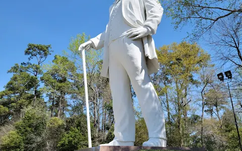 Sam Houston Statue image