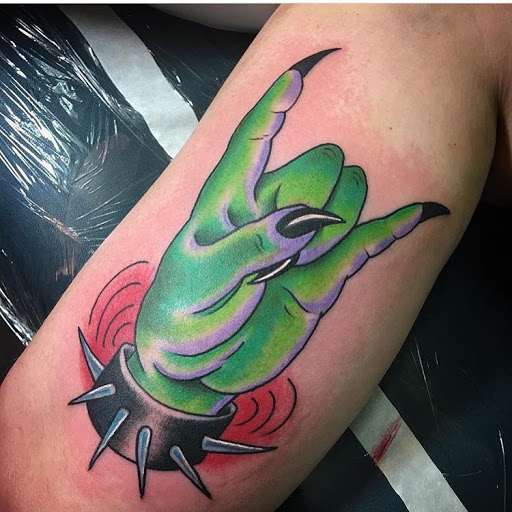 Explore beach tattoo ideas for ladies, creative tattoo ideas in Sacramento, available at American Graffiti Tattoo & Piercing