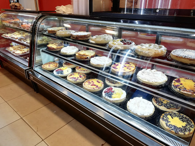 Opiniones de "Rico Sabor" Panadería Y Pastelería. en Padre Las Casas - Panadería