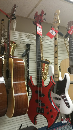 Pawn Shop «EZPAWN», reviews and photos, 319 W Beltline Hwy, Madison, WI 53713, USA