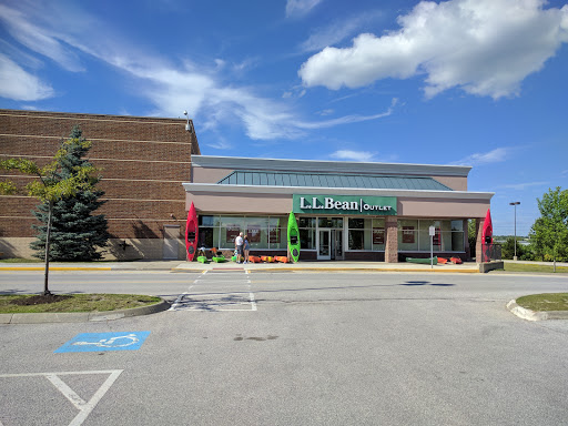 Clothing Store «L.L. Bean Outlet», reviews and photos, 534 Stillwater Ave, Bangor, ME 04401, USA