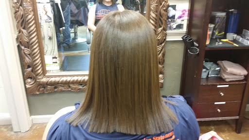 Hair Salon «Olivia A Salon», reviews and photos, 2101 Taylor Rd, Montgomery, AL 36117, USA