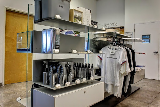 BMW Dealer «Fields BMW South Orlando», reviews and photos, 9750 S Orange Blossom Trail, Orlando, FL 32837, USA