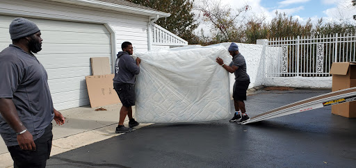 Moving and Storage Service «Two Men and a Truck», reviews and photos, 1169 S Dupont Hwy, Dover, DE 19901, USA