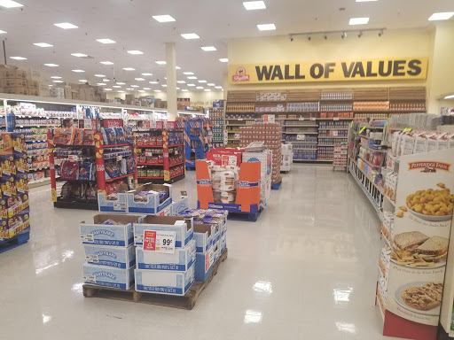 Shopping Mall «Penrose Plaza Shopping Center», reviews and photos, 2900 Island Ave, Philadelphia, PA 19153, USA