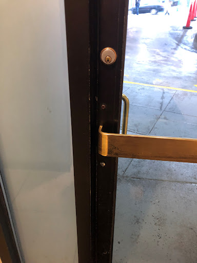 Locksmith «Area Safe & Lock Service», reviews and photos, 3301 Mt Vernon Ave, Alexandria, VA 22305, USA