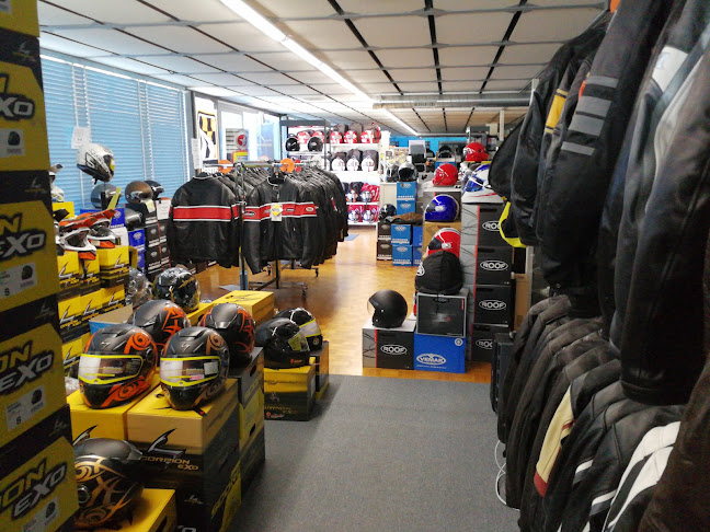 Rezensionen über ZZ-Racing, équipements & accessoires motos in Val-de-Travers NE - Bekleidungsgeschäft