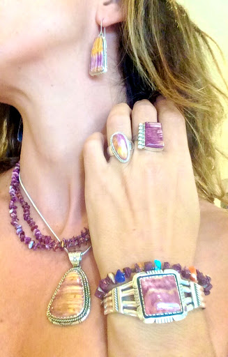 Jewelry Store «Silver Eagle Gallery», reviews and photos, 850 5th Ave S Suite B, Naples, FL 34102, USA