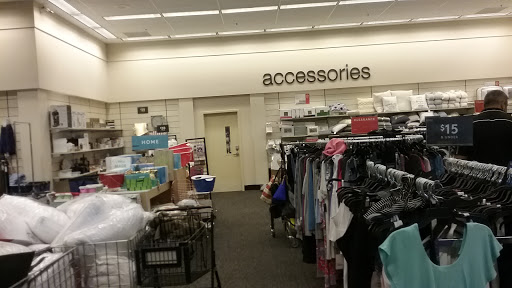 Department Store «Nordstrom Rack Glendale Fashion Center», reviews and photos, 227 N Glendale Ave, Glendale, CA 91206, USA