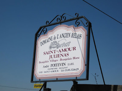 Viticulteur Poitevin André Earl - Domaine de l'Ancien Relais à Saint-Amour-Bellevue