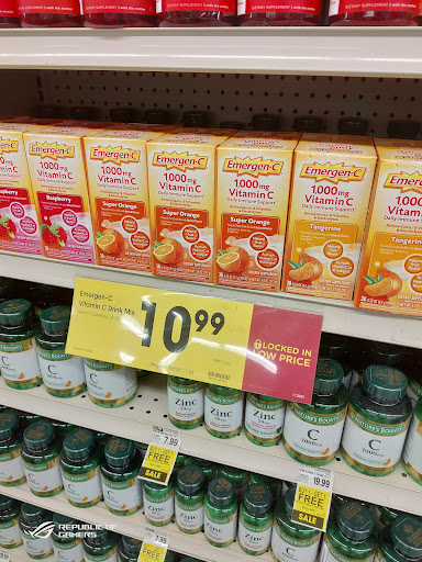 Grocery Store «Fred Meyer», reviews and photos, 7700 SW Beaverton Hillsdale Hwy, Portland, OR 97225, USA