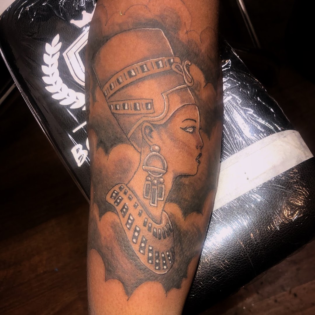 Boston Ink Body Art Specialist