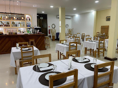 Restaurante Tocota - R. Nicolau Gomes Spencer, Luanda, Angola