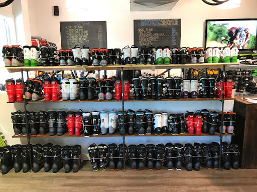 Bicycle Store «Cycleology Bike & Ski», reviews and photos, 1 Sasco Hill Rd, Fairfield, CT 06824, USA