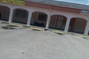 Beacon Square Grocery image