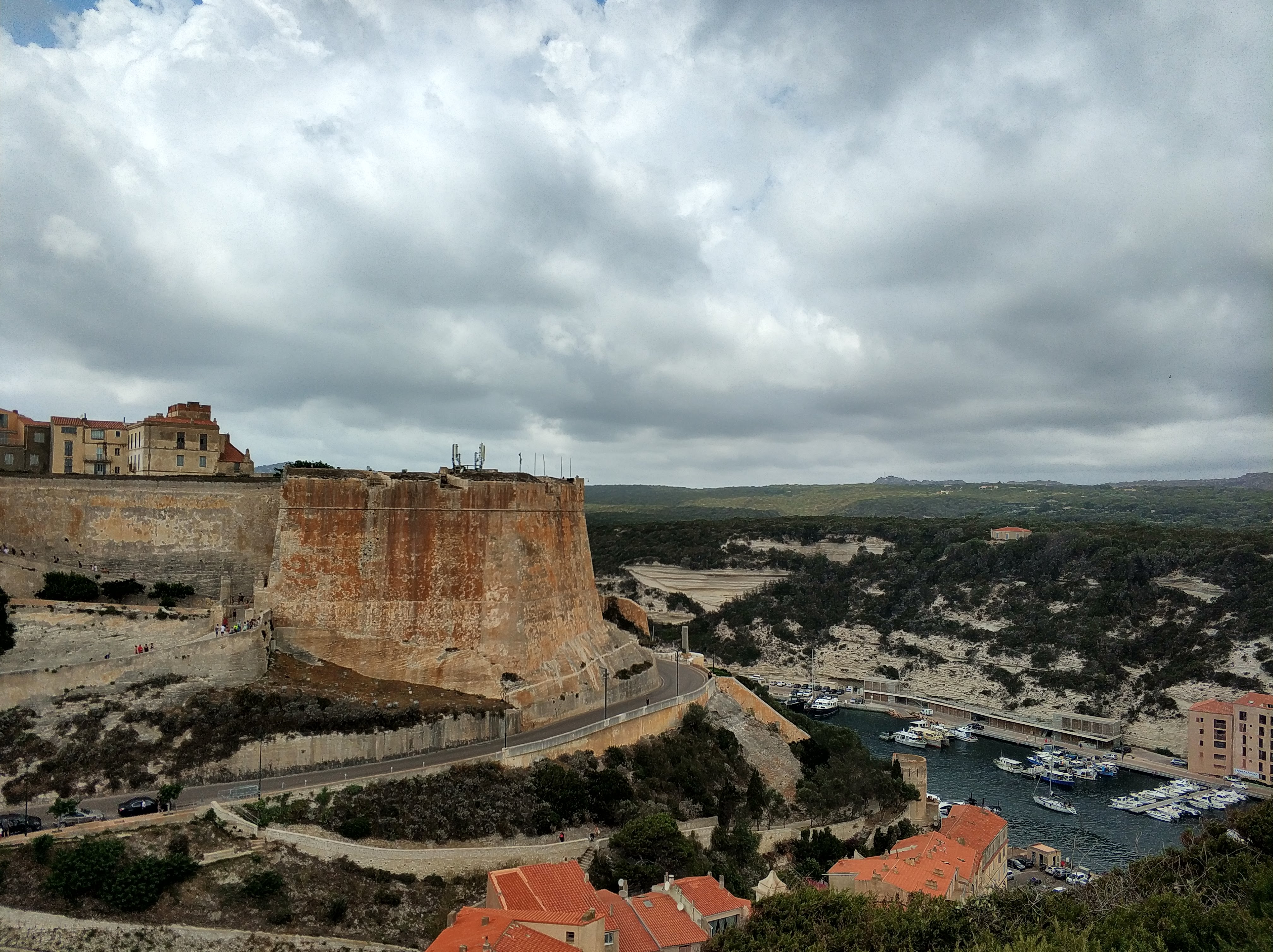 Photo n° 5 de l'avis de charpille.v fait le 21/07/2019 à 10:56