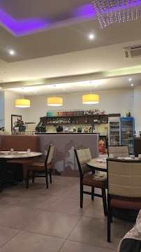 Atmosphère du Restaurant de type buffet Wafu à Aulnay-sous-Bois - n°1