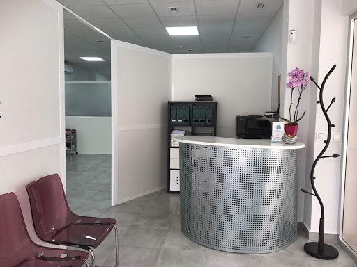 Información y opiniones sobre Clinica de Fisioterapia Isabel Vizcaíno de Melilla