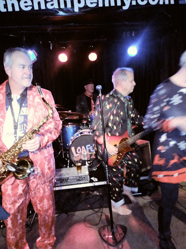 Bar & Grill «The Half Penny Public House», reviews and photos, 3743 Commercial St SE, Salem, OR 97302, USA