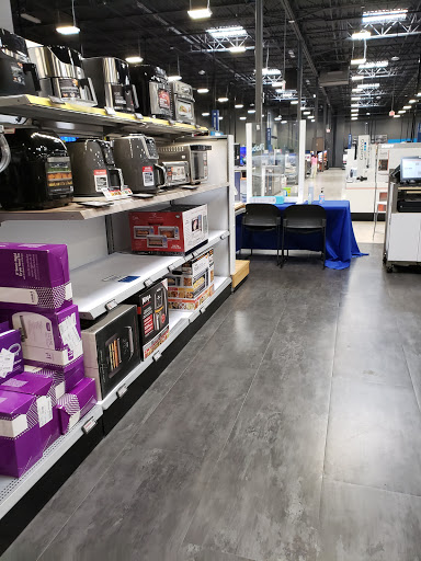 Electronics Store «Best Buy», reviews and photos, 1 Garden State Plaza Blvd, Paramus, NJ 07652, USA