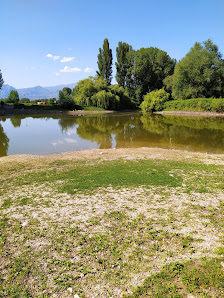 Lago di Ortucchio Via Dante Alighieri, 139, 67050 Ortucchio AQ, Italia