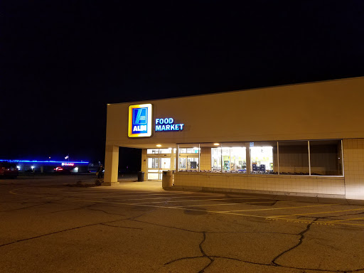 Supermarket «ALDI», reviews and photos, 11100 Cedar Lake Rd, Minnetonka, MN 55305, USA