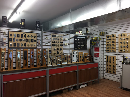 Locksmith «Advance Lock and Key», reviews and photos, 2050 Hylan Blvd, Staten Island, NY 10306, USA