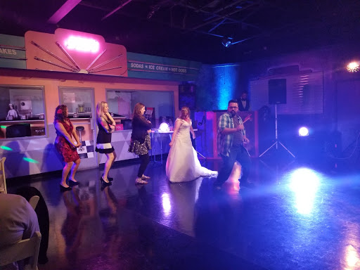 Banquet Hall «The Fabulous Fifties Hall», reviews and photos, 455 St Helens Ave, Tacoma, WA 98402, USA