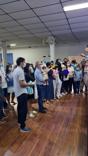Iglesia Dios Está Presente - photo 1