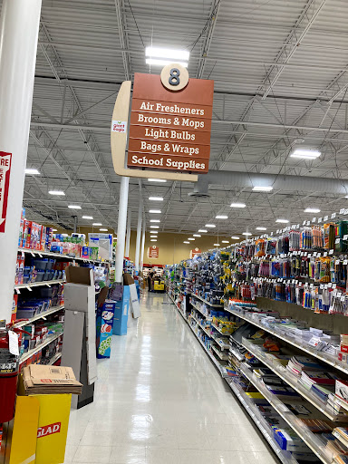 Supermarket «Giant Eagle Supermarket», reviews and photos, 21593 Lorain Rd, Fairview Park, OH 44126, USA