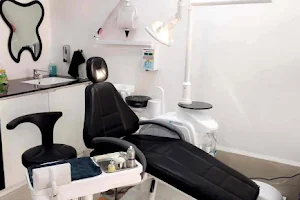 Ditna Dental Studio image