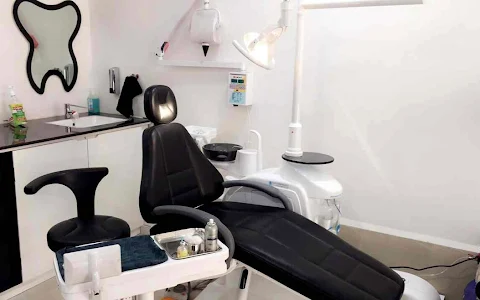 Ditna Dental Studio image