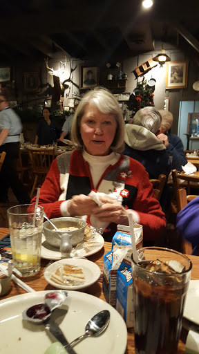 American Restaurant «Cracker Barrel Old Country Store», reviews and photos, 725 Foxcroft Ave, Martinsburg, WV 25401, USA