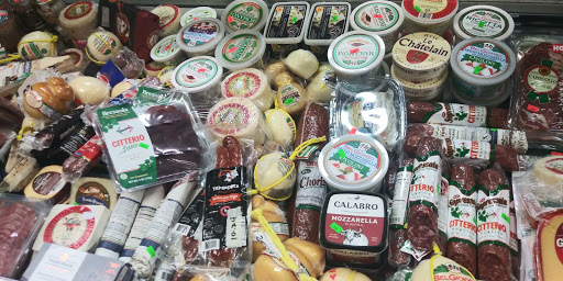 Italian Grocery Store «Central Grocery and Deli», reviews and photos, 923 Decatur St, New Orleans, LA 70116, USA