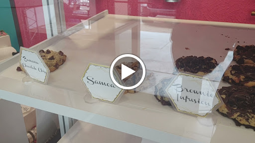 Wedding Bakery «Sweet Doctors», reviews and photos, 140 University Town Center Dr, Sarasota, FL 34243, USA