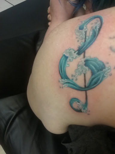 Tattoo Shop «Untouchable Ink», reviews and photos, 204 S Spring Garden Ave, DeLand, FL 32720, USA