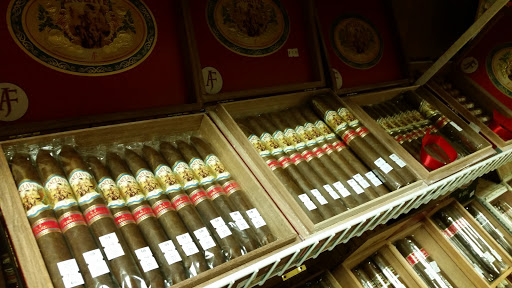 Tobacco Shop «Southside Cigar & Tobacco», reviews and photos, 8918 S Meridian St, Indianapolis, IN 46217, USA