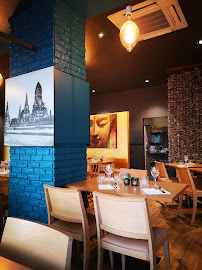 Atmosphère du Restaurant thaï Maythai Paris - Restaurant & Brunch - n°14