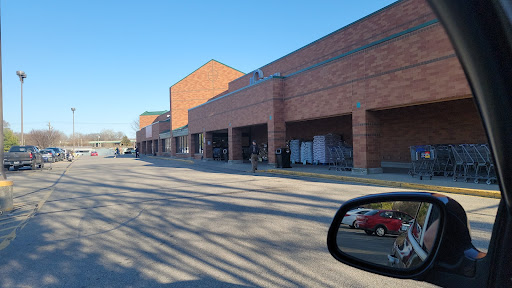 Grocery Store «Kroger», reviews and photos, 428 Oxford State Rd, Middletown, OH 45044, USA