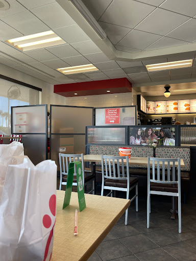 Fast Food Restaurant «Chick-fil-A», reviews and photos, 4752 S Kirkman Rd, Orlando, FL 32811, USA