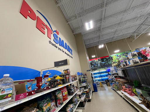 Pet Supply Store «PetSmart», reviews and photos, 2500 Posner Blvd, Davenport, FL 33837, USA