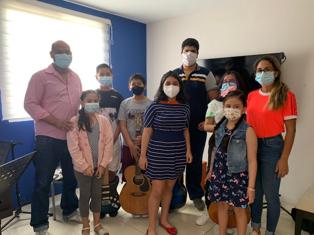 Opiniones de Mazacon Music Academy en Babahoyo - Escuela