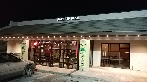 2424 N Woodlawn Blvd #111, Wichita, KS 67220, USA