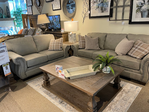 Furniture Store «Ashley HomeStore», reviews and photos, 3667 N Freeway Blvd, Sacramento, CA 95834, USA