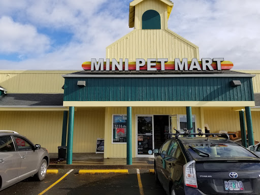 Pet Supply Store «Mini Pet Mart», reviews and photos, 1740 Oregon Coast Hwy, Newport, OR 97365, USA